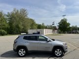 Used 2018 Jeep Compass Latitude w/ Popular Equipment Group image 4
