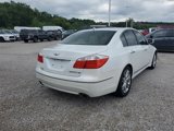 Used 2011 Hyundai Genesis 4.6 image 4