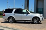 Used 2017 Ford Expedition XLT image 3