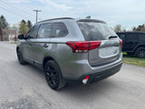 Used 2019 Mitsubishi Outlander SEL image 2