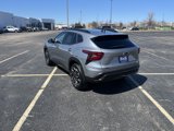 Used 2025 Chevrolet Trax RS w/ Sunroof Package image 4