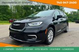 Used 2023 Chrysler Pacifica Touring-L image 4