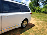 Used 2011 Toyota Sienna XLE image 6