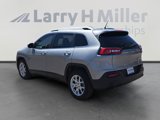 Used 2015 Jeep Cherokee Latitude image 3