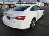 Used 2022 Chevrolet Malibu LT image 3