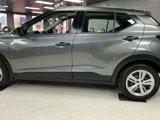 Used 2021 Nissan Kicks S image 3