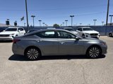 Used 2023 Nissan Altima 2.5 SV image 3