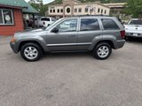 Used 2008 Jeep Grand Cherokee Laredo w/ Sun/Sound Group image 4