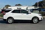 Used 2023 Chevrolet Equinox LT image 3