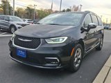 Used 2023 Chrysler Pacifica Limited image 4