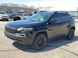 Used 2023 Jeep Cherokee Trailhawk image 2