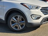 Used 2014 Hyundai Santa Fe GLS image 3