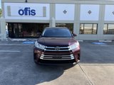 Used 2019 Toyota Highlander LE image 2