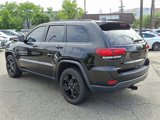 Used 2019 Jeep Grand Cherokee Laredo image 4