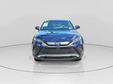 Used 2022 Toyota Venza XLE image 2