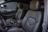 Used 2025 Porsche Macan image 5