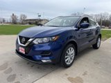 Used 2022 Nissan Rogue Sport SV image 2
