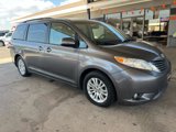 Used 2014 Toyota Sienna XLE image 3