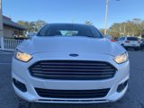 Used 2015 Ford Fusion SE w/ Equipment Group 202A image 2