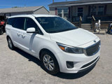Used 2017 Kia Sedona LX w/ LX Essentials Premium Package image 3