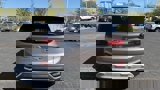 Used 2019 Hyundai Santa Fe SE image 4