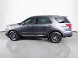 Used 2017 Ford Explorer XLT w/ Equipment Group 202A image 4