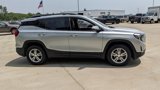 Used 2018 GMC Terrain SLE w/ Driver Convenience Package image 2