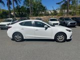 Used 2015 MAZDA MAZDA3 i Touring image 3