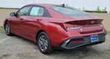 Used 2024 Hyundai Elantra SEL image 3
