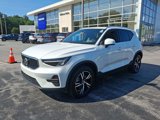 Certified 2025 Volvo XC40 B5 Core image 3