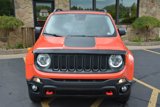 Used 2017 Jeep Renegade Trailhawk image 2