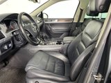 Used 2015 Volkswagen Touareg TDI image 3