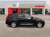 Used 2022 Ford Explorer XLT image 2