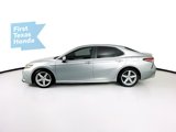 Used 2018 Toyota Camry L image 4
