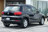 Used 2017 Volkswagen Tiguan S image 4