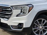 Used 2023 GMC Terrain SLT image 3