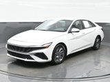 Certified 2024 Hyundai Elantra SEL image 2