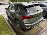 Used 2022 Volkswagen Taos SE image 3