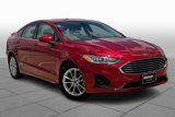 Used 2020 Ford Fusion SE image 2
