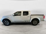 Used 2017 Nissan Frontier PRO-4X image 2