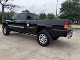 Used 2006 GMC Sierra 2500 SLT w/ Heavy-Duty Power Package image 3