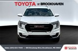 Used 2024 GMC Terrain SLT image 3