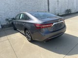 Used 2016 Toyota Avalon Limited image 4