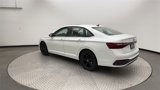 Certified 2025 Volkswagen Jetta SE image 4