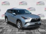 Certified 2022 Toyota Highlander LE image 3