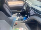 Used 2018 Toyota Camry SE image 5