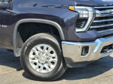 Used 2024 Chevrolet Silverado 2500 LTZ image 3