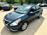 Used 2017 Nissan Versa SL image 2