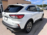 Used 2020 Ford Escape Titanium image 5