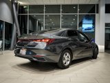 Used 2021 Hyundai Elantra SE image 3